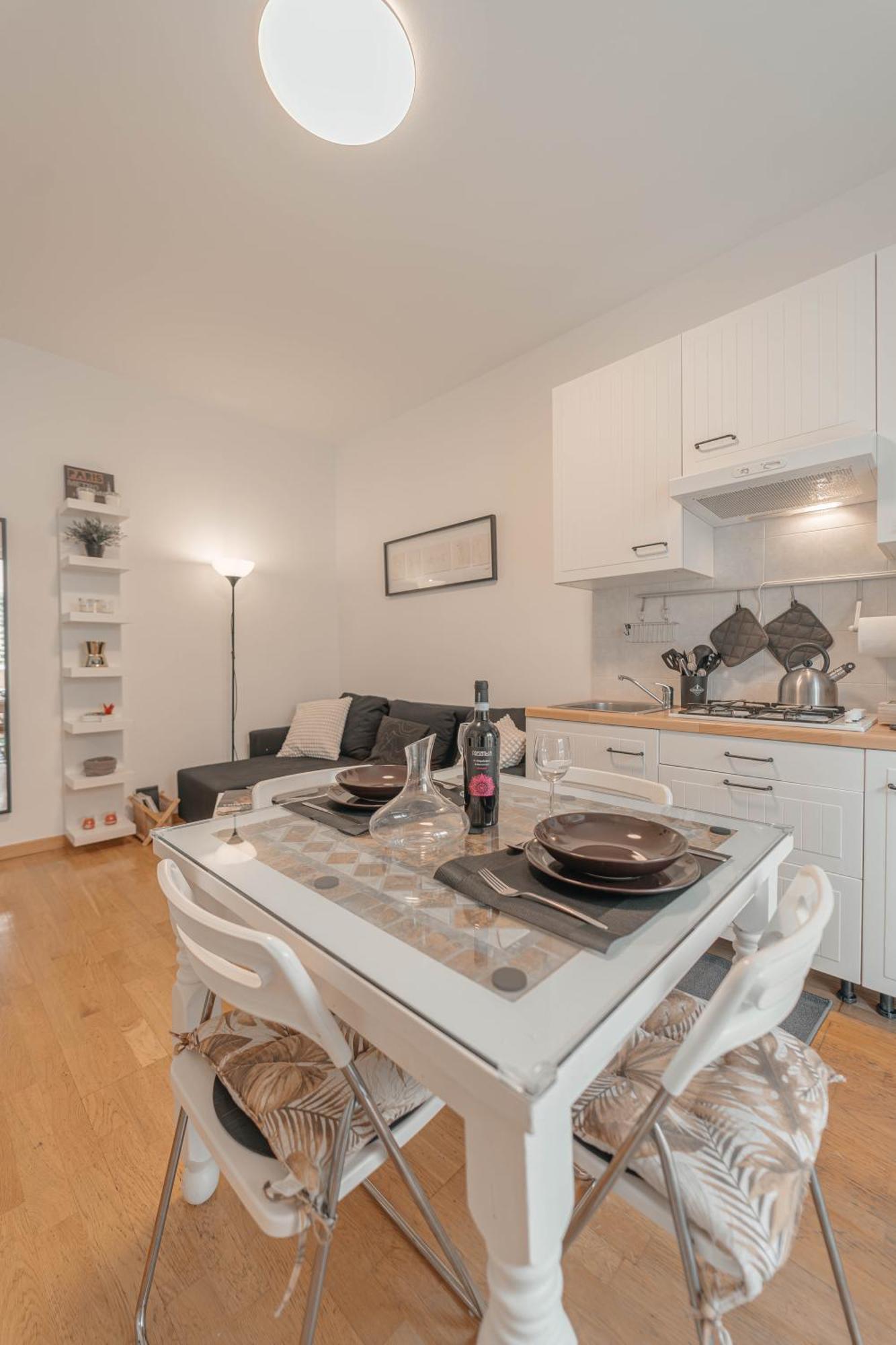 Solari New Apt Milano Eksteriør bilde